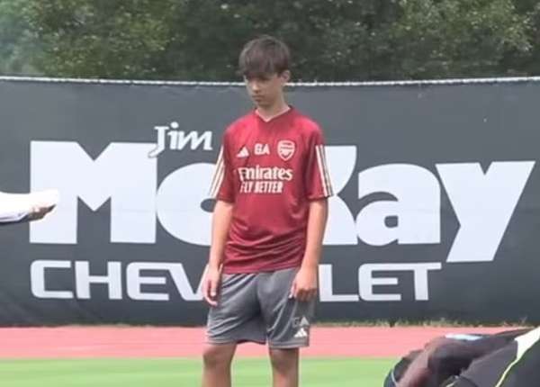 枪手血脉延续！阿尔特塔16岁长子完成阿森纳U17首秀